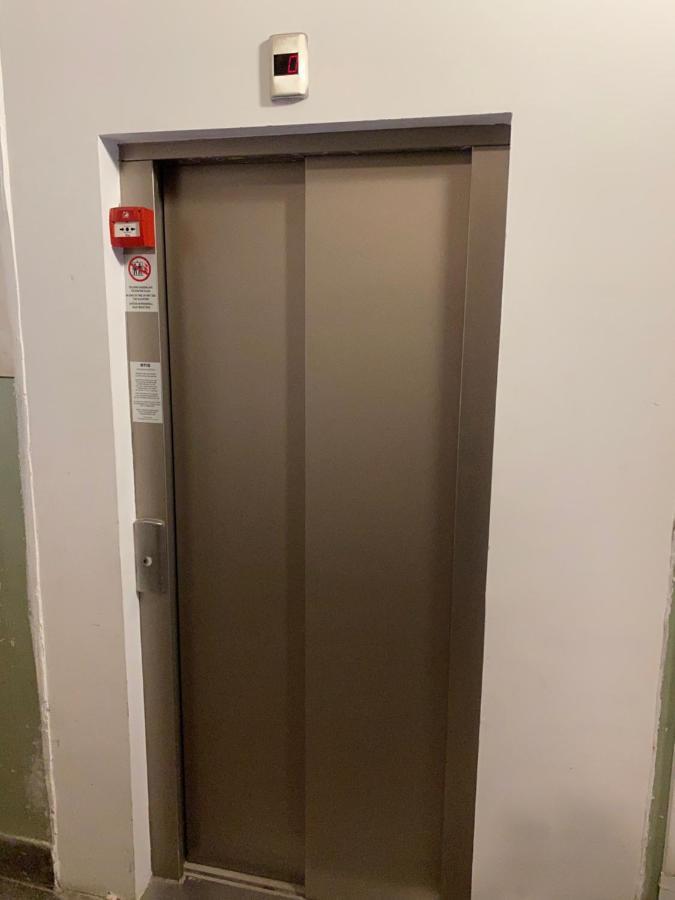 Black Stilt Apartments B1 デブレツェン エクステリア 写真